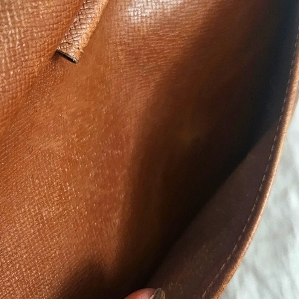 Louis Vuitton Vintage International  Monogram Wallet W Gold Chain & Pouch EUC - Picture 7 of 9